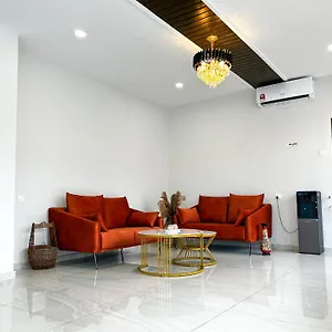 Inn Mana Mana • •